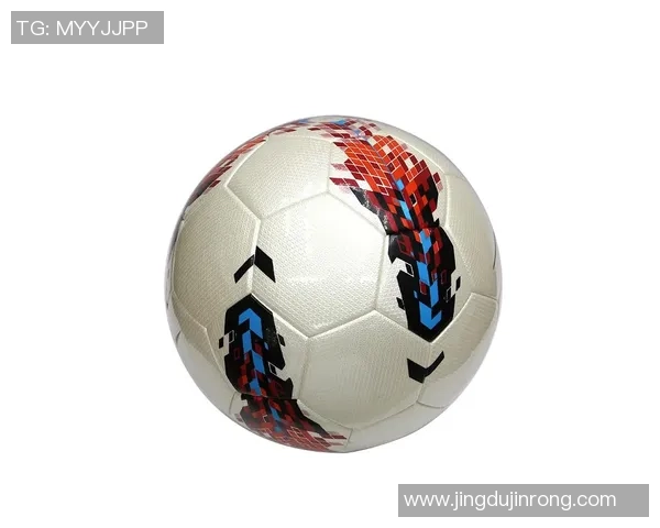 古典气韵融合当代风采的足球球星头像艺术探索 古典气韵融合当代风采的足球球星头像艺术探索